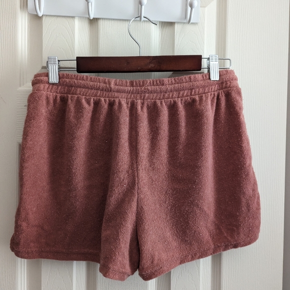 Soft varsity shorts - Picture 2 of 2